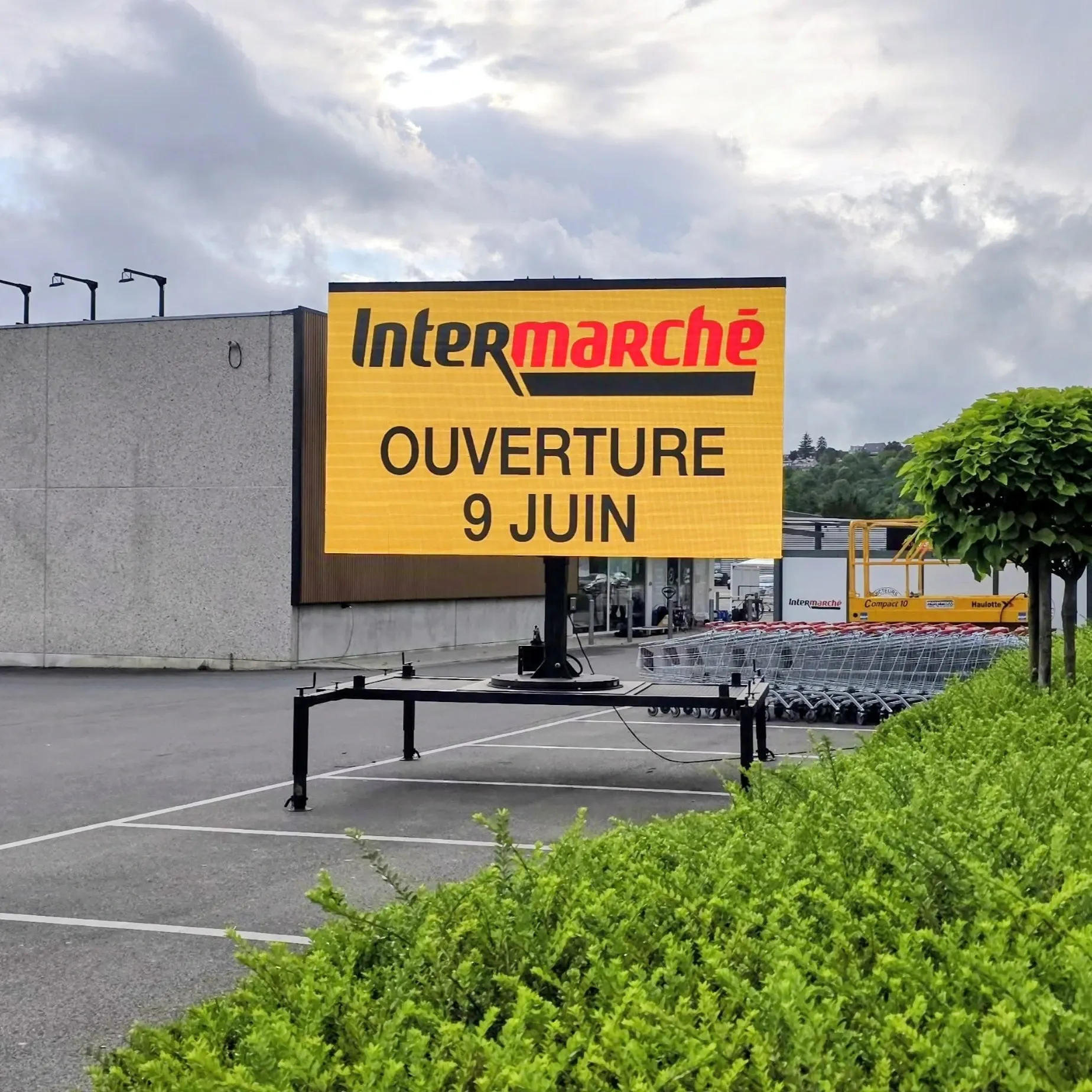 [4500-INTERMAR] Campagne à Tihange (Intermarché)